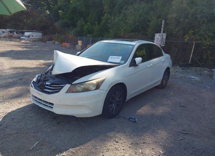 Photo 2 of 2011 Honda Accord 2.4 EX-L (VIN 1HGCP2F8XBA108318)