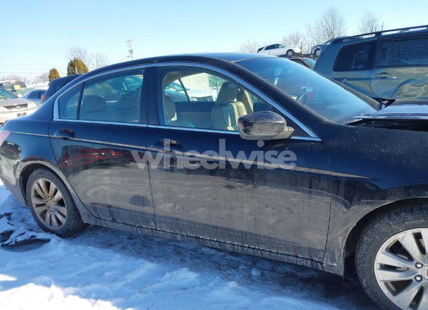 Photo 13 of 2012 Honda Accord 2.4 EX-L (VIN 1HGCP2F8XCA045870)