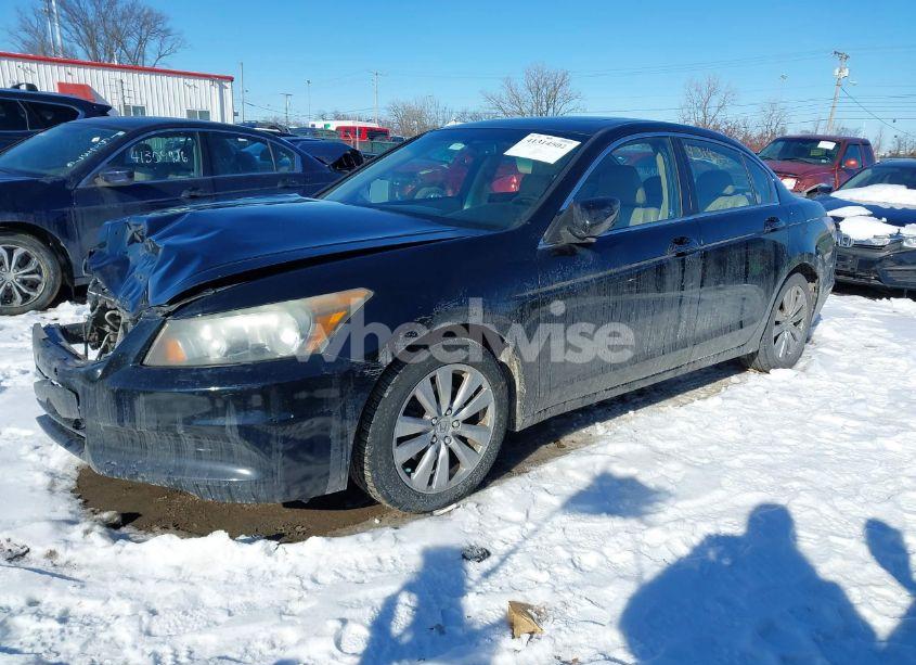 Photo 2 of 2012 Honda Accord 2.4 EX-L (VIN 1HGCP2F8XCA045870)