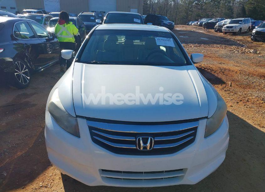 Photo 12 of 2012 Honda Accord 2.4 EX-L (VIN 1HGCP2F8XCA054570)