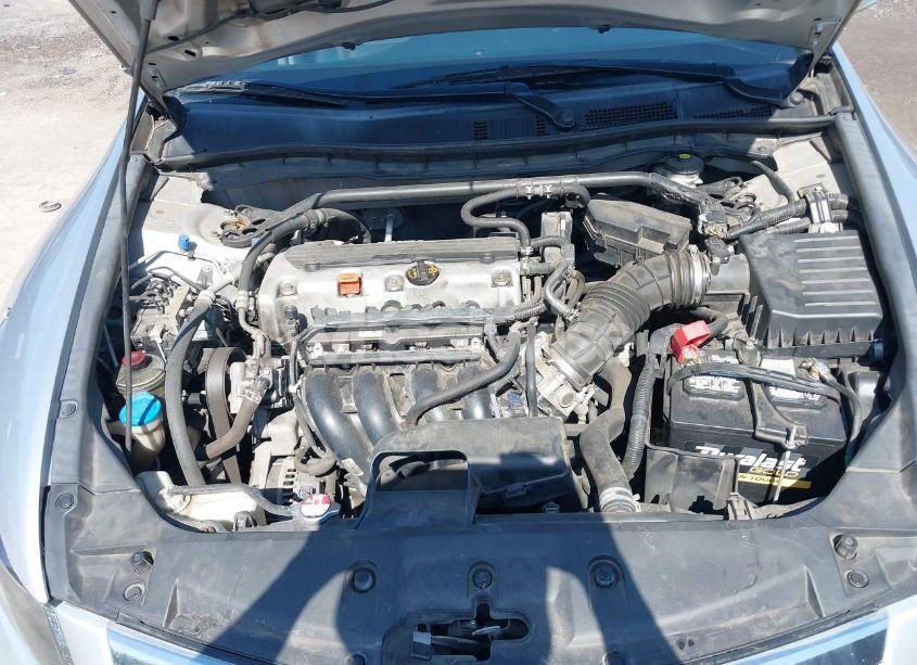 Photo 10 of 2012 Honda Accord 2.4 EX-L (VIN 1HGCP2F8XCA055332)
