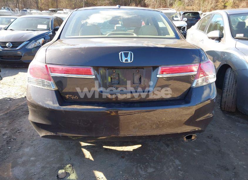 Photo 17 of 2012 Honda Accord 2.4 EX-L (VIN 1HGCP2F8XCA081526)