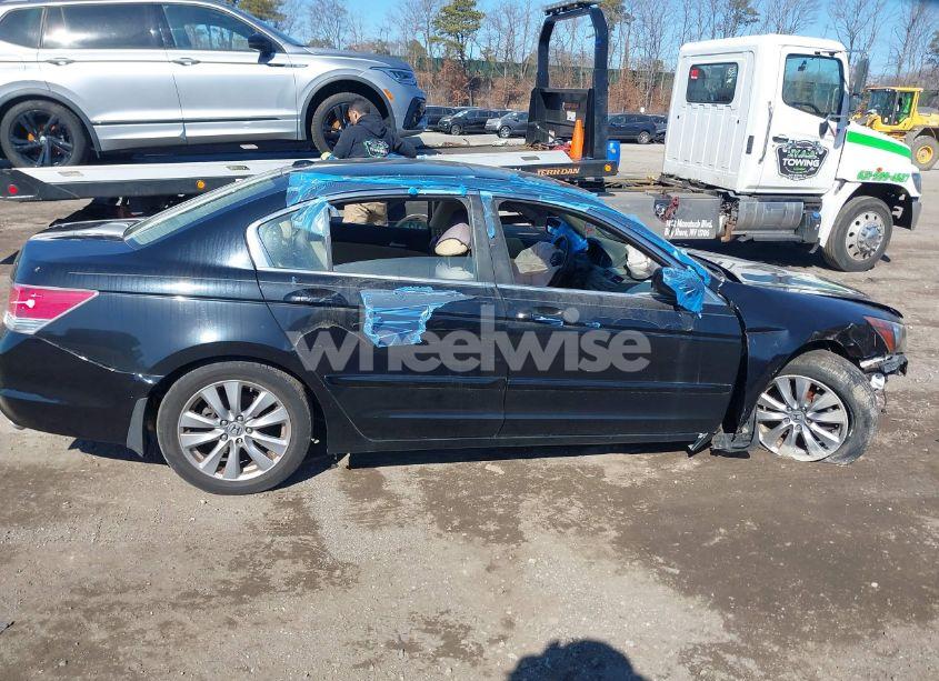 Photo 13 of 2012 Honda Accord 2.4 EX-L (VIN 1HGCP2F8XCA113603)