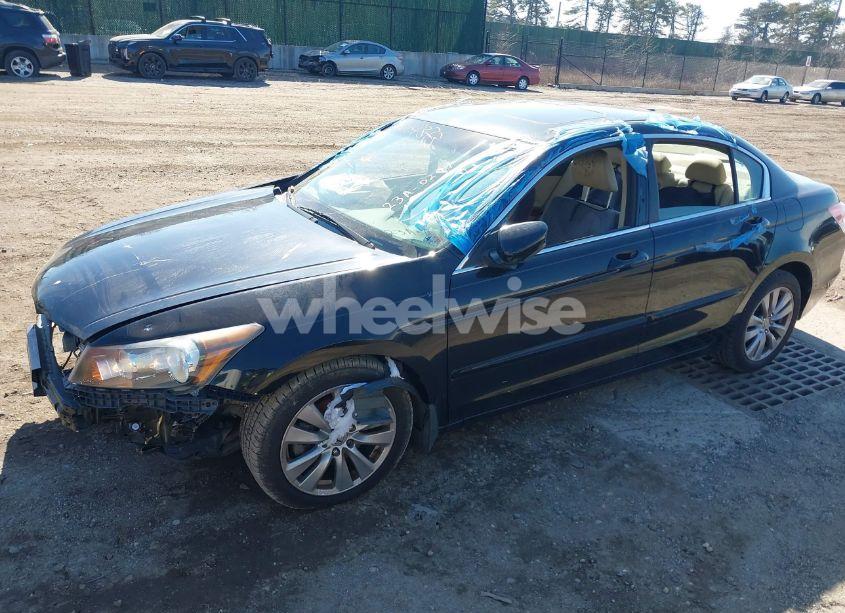 Photo 14 of 2012 Honda Accord 2.4 EX-L (VIN 1HGCP2F8XCA113603)