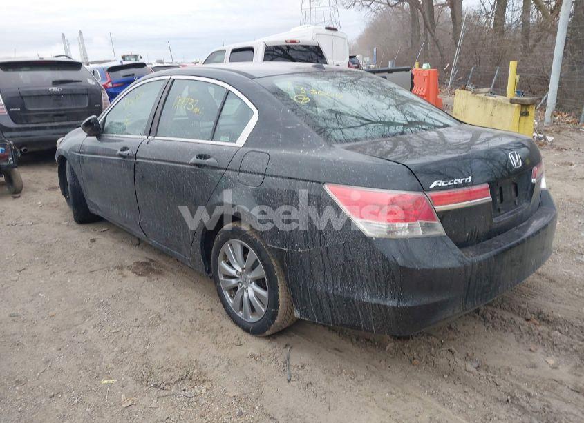 Photo 3 of 2012 Honda Accord 2.4 EX-L (VIN 1HGCP2F8XCA135004)