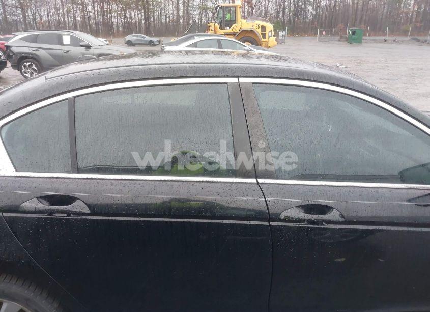 Photo 13 of 2012 Honda Accord 2.4 EX-L (VIN 1HGCP2F8XCA155530)