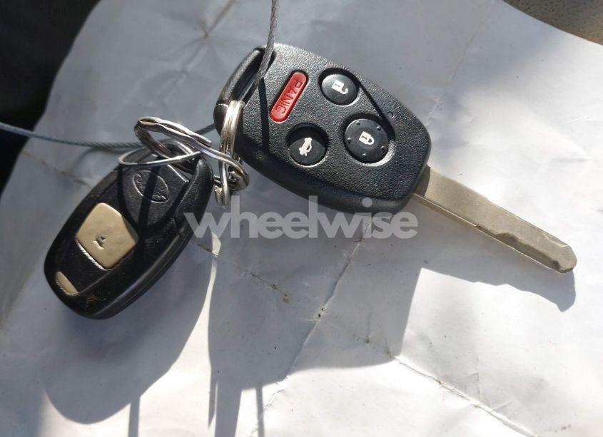 Photo 11 of 2012 Honda Accord 2.4 EX-L (VIN 1HGCP2F8XCA177690)