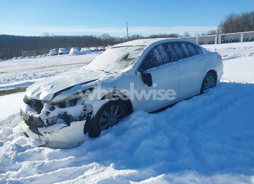 Photo 2 of 2012 Honda Accord 2.4 EX-L (VIN 1HGCP2F8XCA177690)