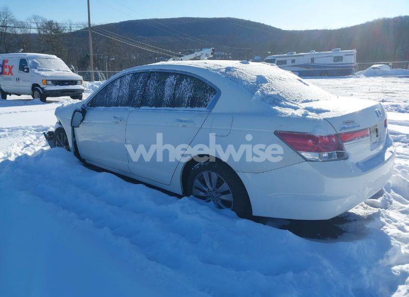 Photo 3 of 2012 Honda Accord 2.4 EX-L (VIN 1HGCP2F8XCA177690)