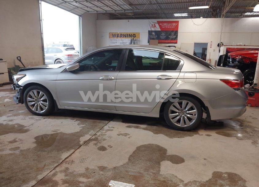 Photo 14 of 2012 Honda Accord 2.4 EX-L (VIN 1HGCP2F8XCA187331)