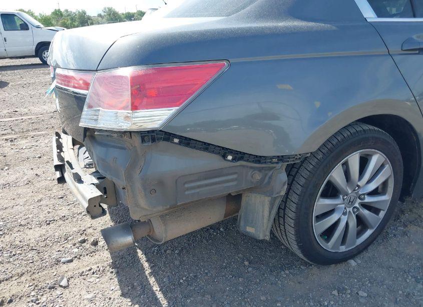 Photo 17 of 2012 Honda Accord 2.4 EX-L (VIN 1HGCP2F8XCA199544)