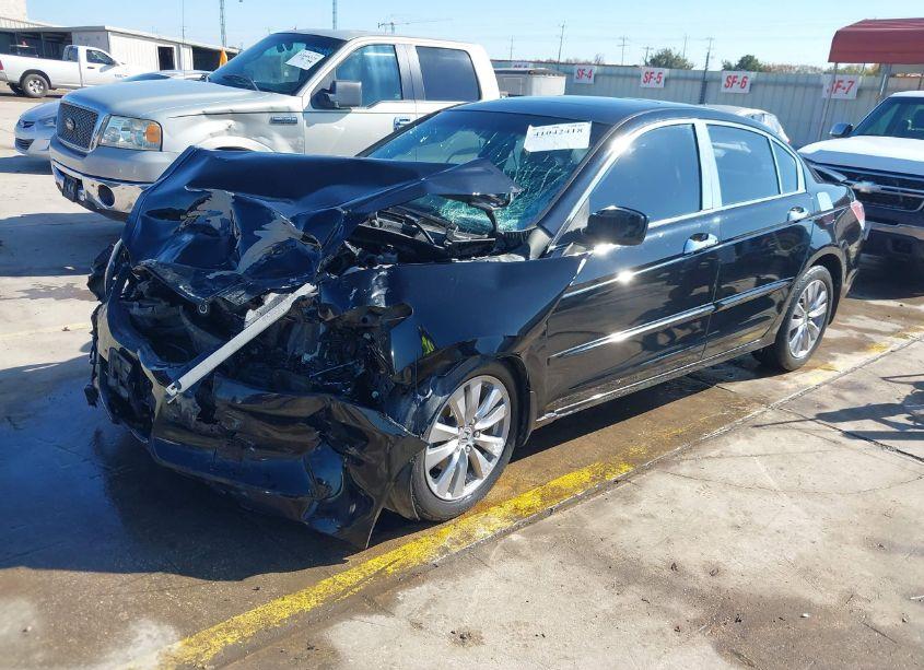 Photo 2 of 2012 Honda Accord 2.4 EX-L (VIN 1HGCP2F8XCA216438)