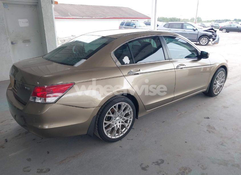 Photo 4 of 2008 Honda Accord 3.5 EX (VIN 1HGCP36738A015615)