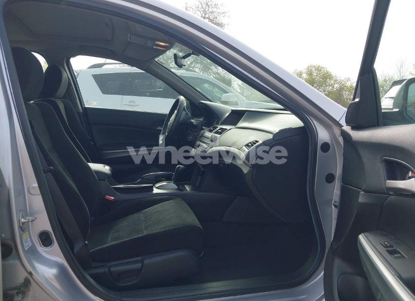 Photo 5 of 2008 Honda Accord 3.5 EX (VIN 1HGCP36738A016439)