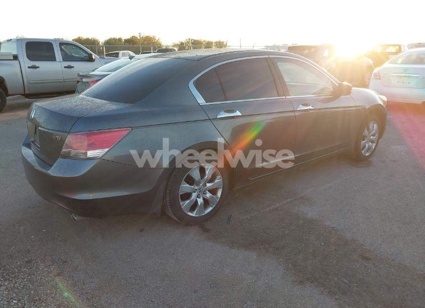 Photo 4 of 2008 Honda Accord 3.5 EX (VIN 1HGCP36758A005412)