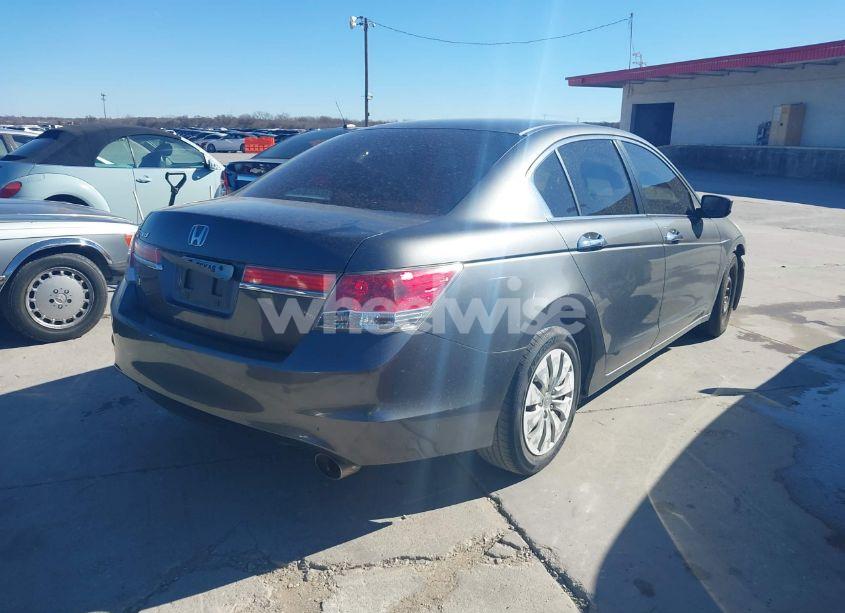 Photo 4 of 2008 Honda Accord 3.5 EX (VIN 1HGCP36798A022827)