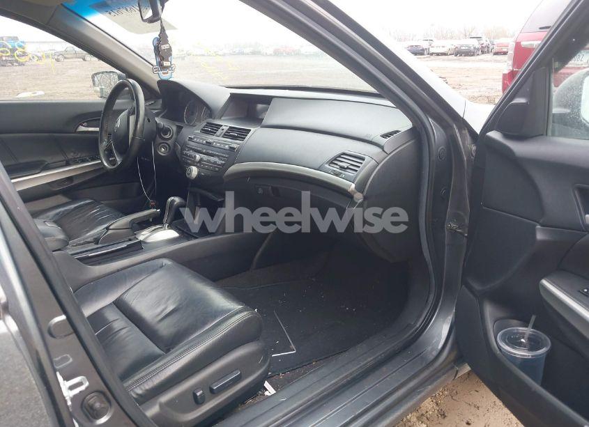 Photo 5 of 2008 Honda Accord 3.5 EX-L (VIN 1HGCP36808A004497)