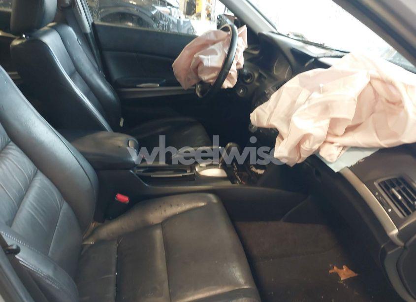 Photo 5 of 2008 Honda Accord 3.5 EX-L (VIN 1HGCP36808A009781)