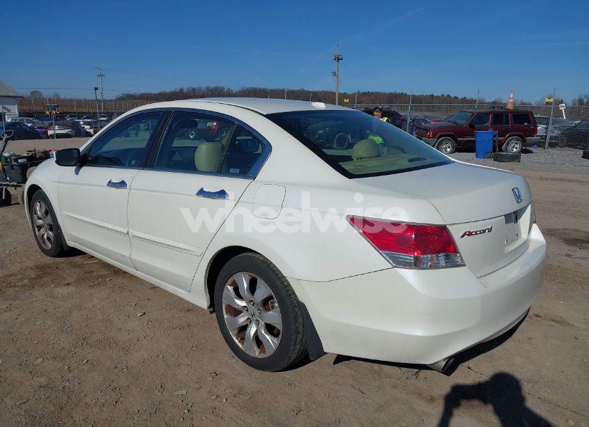 Photo 3 of 2008 Honda Accord 3.5 EX-L (VIN 1HGCP36808A036656)