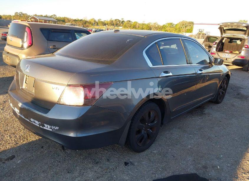 Photo 4 of 2008 Honda Accord 3.5 EX-L (VIN 1HGCP36808A064070)