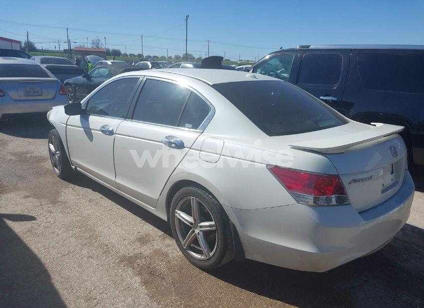 Photo 3 of 2008 Honda Accord 3.5 EX-L (VIN 1HGCP36808A066997)