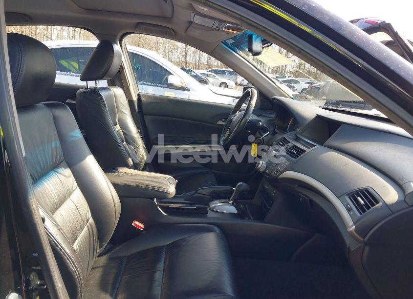 Photo 5 of 2009 Honda Accord 3.5 EX-L (VIN 1HGCP36809A025562)