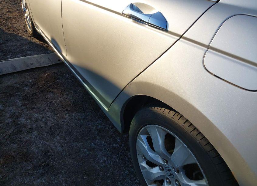 Photo 14 of 2009 Honda Accord 3.5 EX-L (VIN 1HGCP36809A025996)