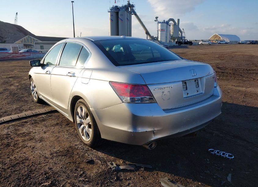 Photo 3 of 2009 Honda Accord 3.5 EX-L (VIN 1HGCP36809A025996)