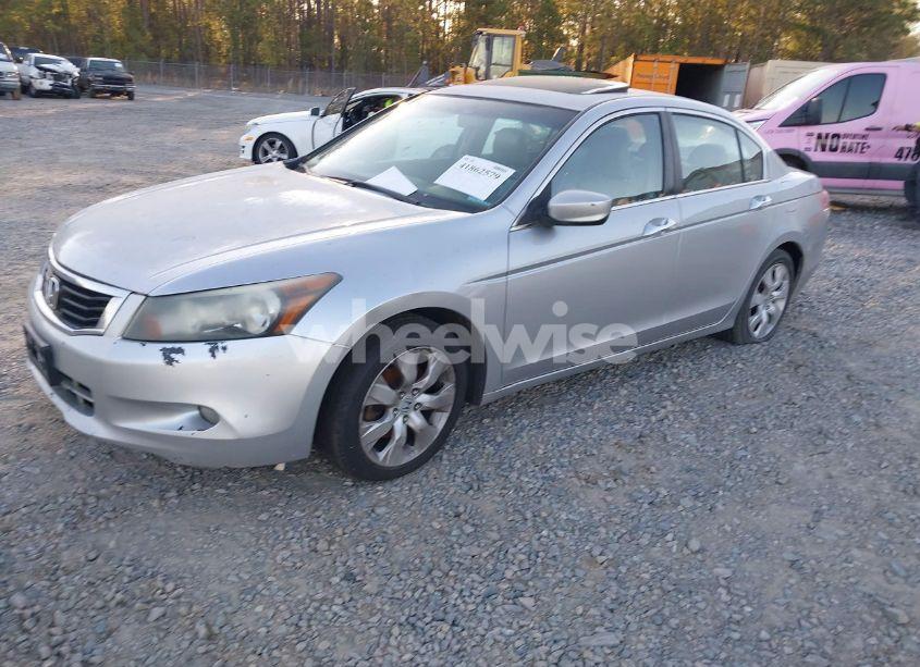 Photo 2 of 2008 Honda Accord 3.5 EX-L (VIN 1HGCP36818A038125)