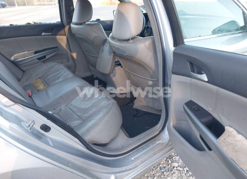 Photo 8 of 2008 Honda Accord 3.5 EX-L (VIN 1HGCP36818A038125)