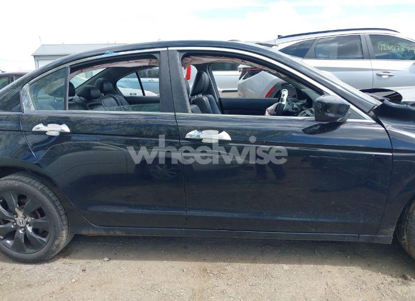 Photo 13 of 2009 Honda Accord 3.5 EX-L (VIN 1HGCP36819A006907)