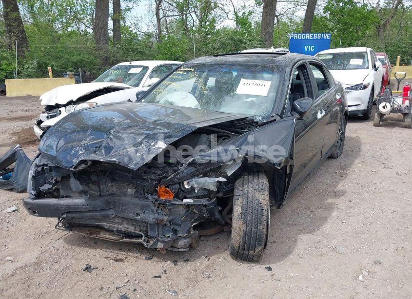 Photo 2 of 2009 Honda Accord 3.5 EX-L (VIN 1HGCP36819A006907)