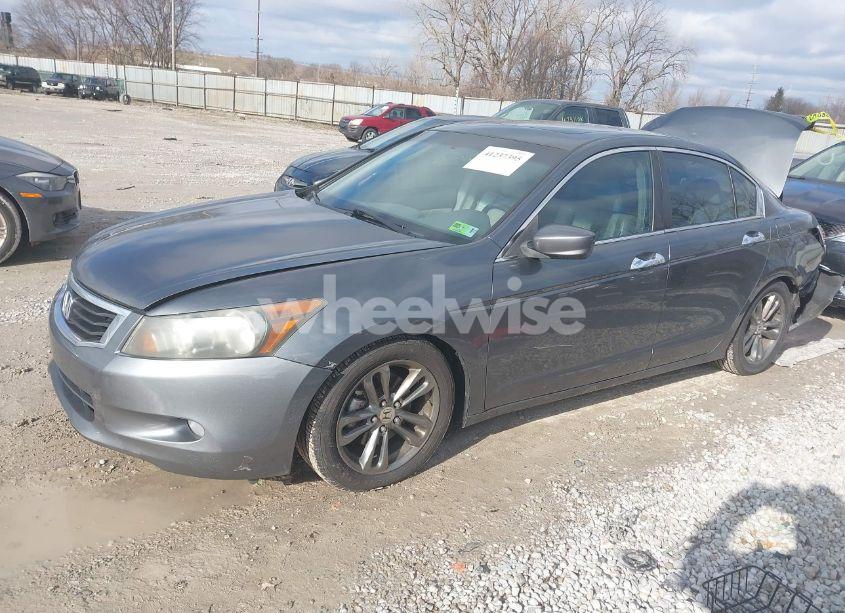 Photo 2 of 2009 Honda Accord 3.5 EX-L (VIN 1HGCP36819A015106)