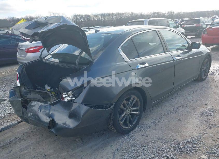 Photo 4 of 2009 Honda Accord 3.5 EX-L (VIN 1HGCP36819A015106)