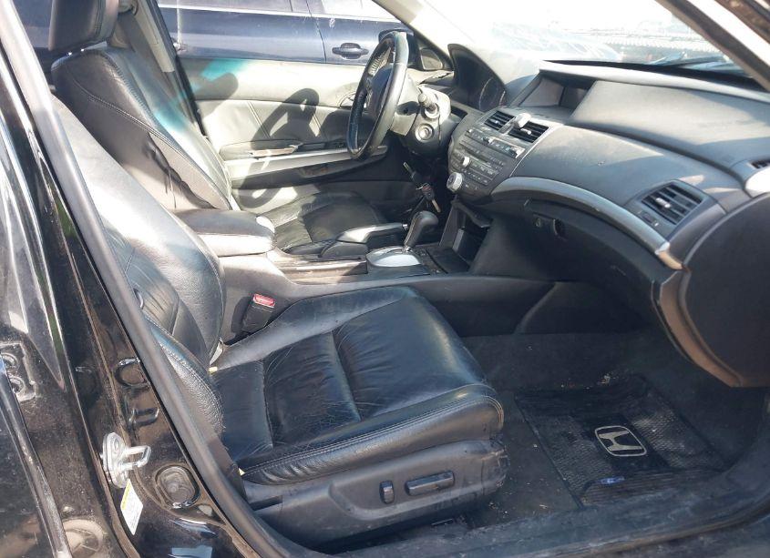 Photo 5 of 2009 Honda Accord 3.5 EX-L (VIN 1HGCP36819A018975)