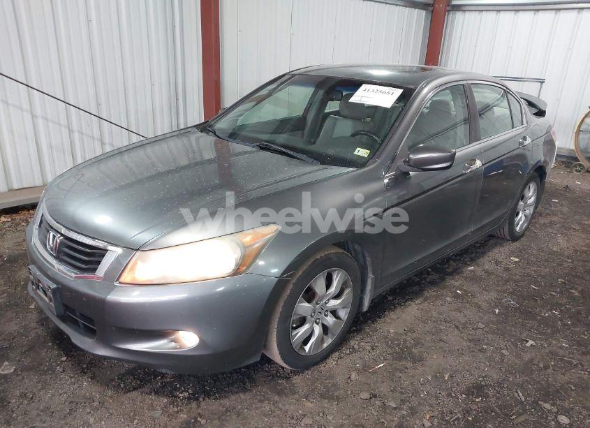 Photo 2 of 2009 Honda Accord 3.5 EX-L (VIN 1HGCP36819A022153)