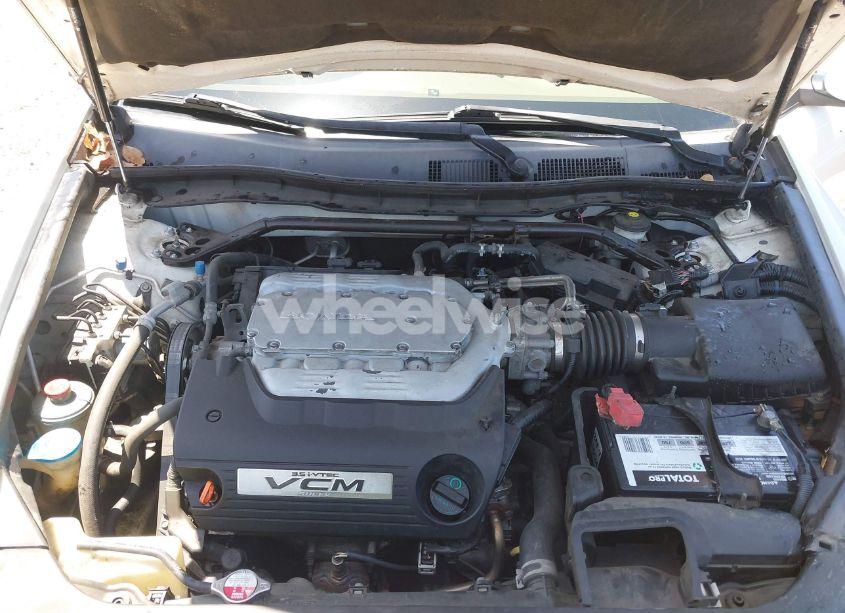 Photo 10 of 2009 Honda Accord 3.5 EX-L (VIN 1HGCP36819A023996)