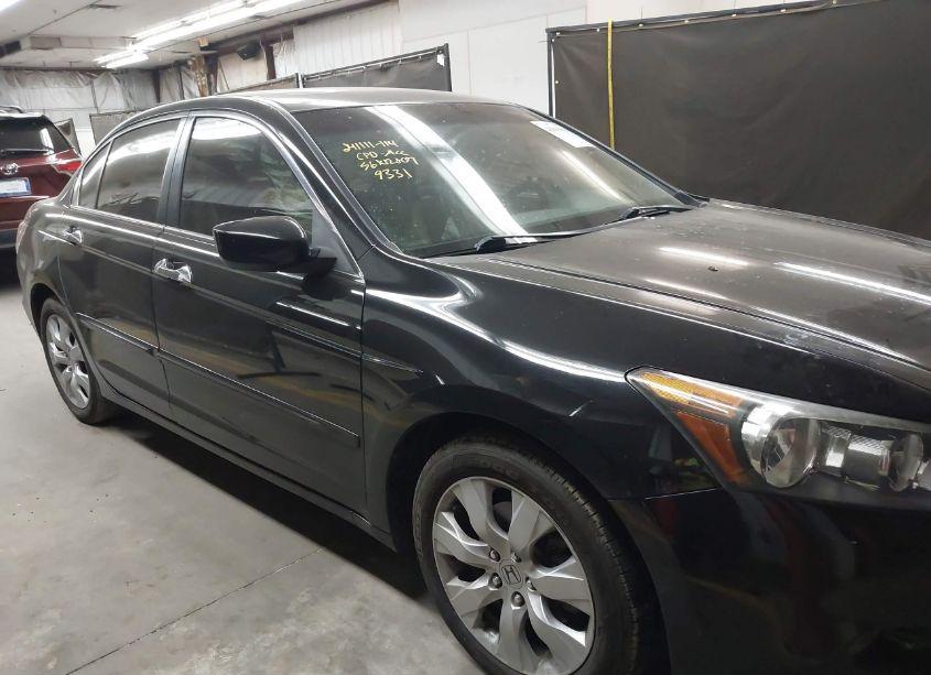 Photo 13 of 2009 Honda Accord 3.5 EX-L (VIN 1HGCP36819A029331)