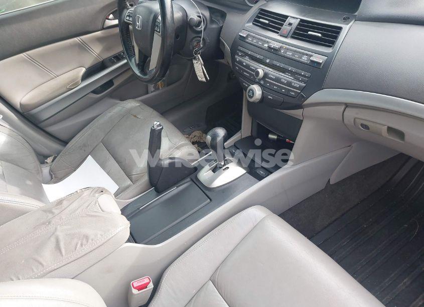 Photo 5 of 2009 Honda Accord 3.5 EX-L (VIN 1HGCP36819A031581)