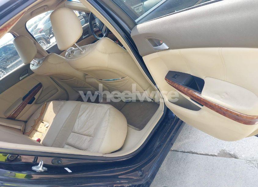 Photo 8 of 2009 Honda Accord 3.5 EX-L (VIN 1HGCP36819A037686)