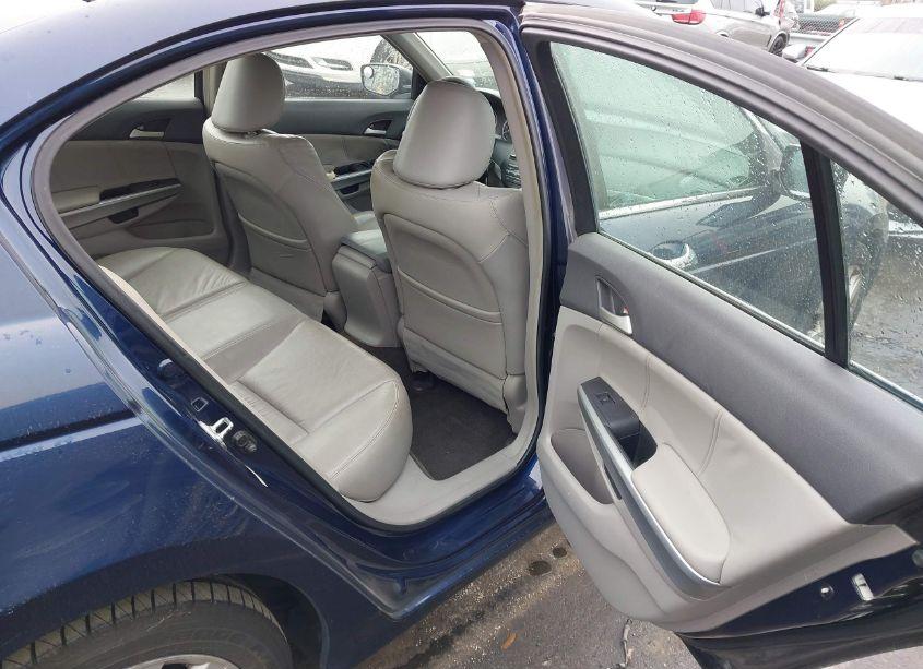 Photo 8 of 2009 Honda Accord 3.5 EX-L (VIN 1HGCP36819A040152)