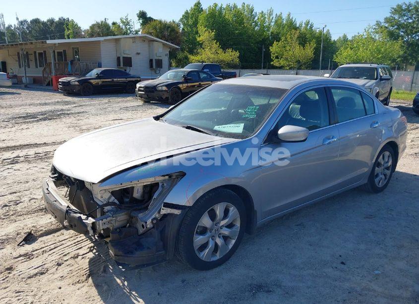 Photo 2 of 2009 Honda Accord 3.5 EX-L (VIN 1HGCP36819A042760)