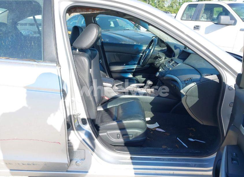 Photo 5 of 2009 Honda Accord 3.5 EX-L (VIN 1HGCP36819A042760)