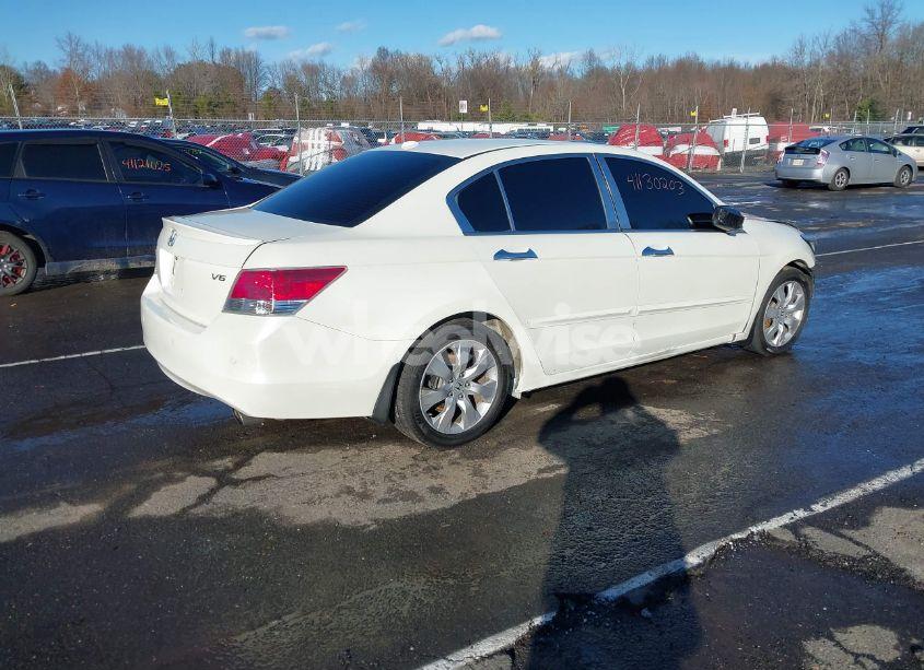 Photo 4 of 2008 Honda Accord 3.5 EX-L (VIN 1HGCP36828A031197)