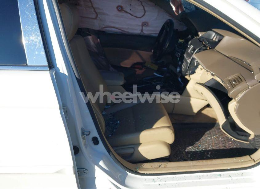 Photo 5 of 2008 Honda Accord 3.5 EX-L (VIN 1HGCP36828A031197)