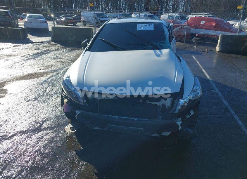 Photo 6 of 2008 Honda Accord 3.5 EX-L (VIN 1HGCP36828A031197)