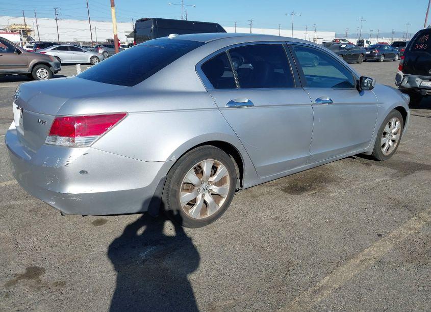 Photo 4 of 2008 Honda Accord 3.5 EX-L (VIN 1HGCP36828A061090)