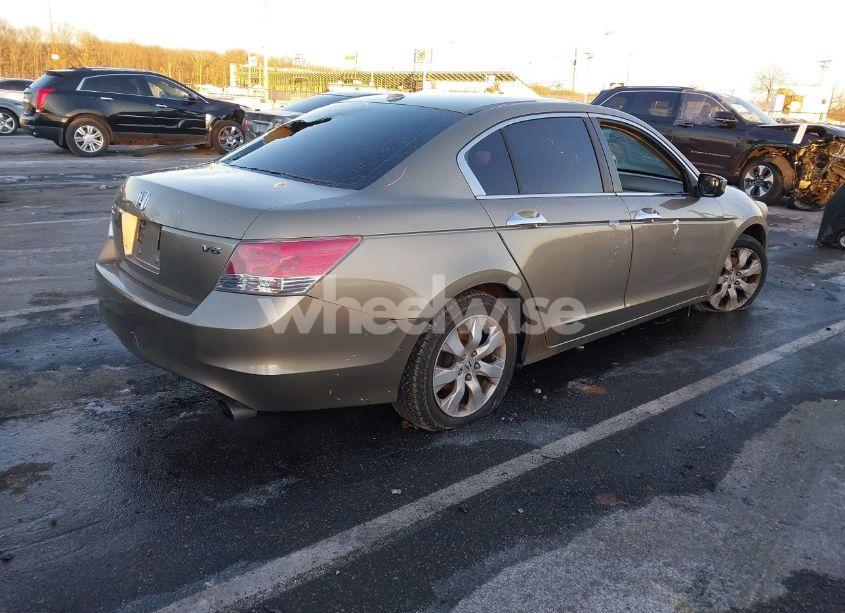 Photo 4 of 2008 Honda Accord 3.5 EX-L (VIN 1HGCP36828A063034)