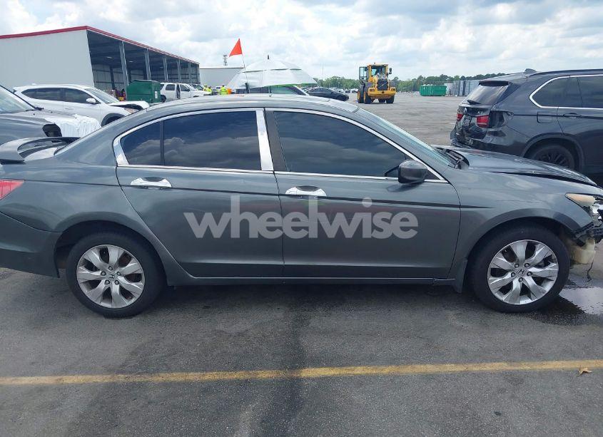 Photo 13 of 2009 Honda Accord 3.5 EX-L (VIN 1HGCP36829A008732)