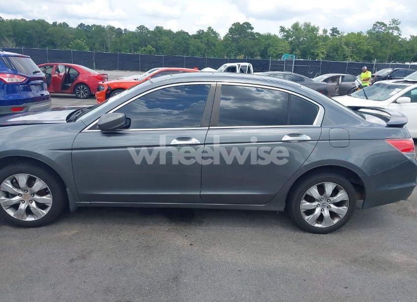 Photo 14 of 2009 Honda Accord 3.5 EX-L (VIN 1HGCP36829A008732)